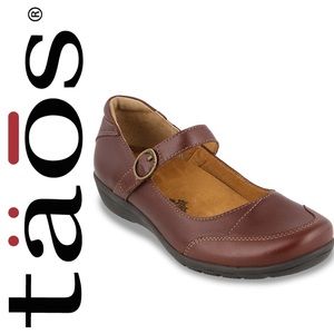 TAOS Uncommon Mary Janes - 7.5